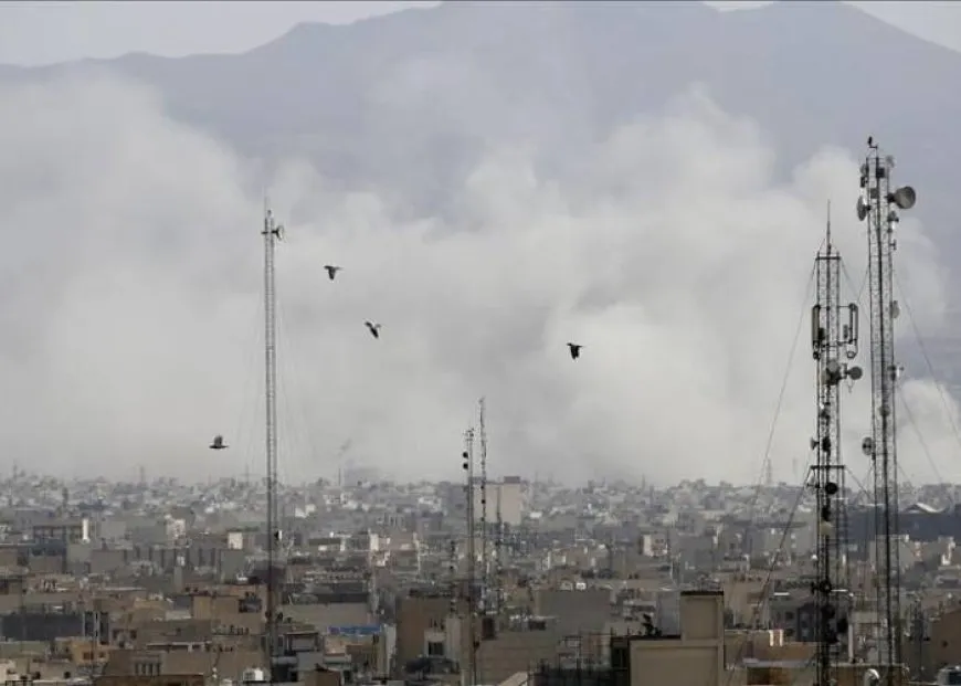 انفجارات طهران الآن.. غارات إسرائيلية عنيفة تستهدف وسط العاصمة الإيرانية