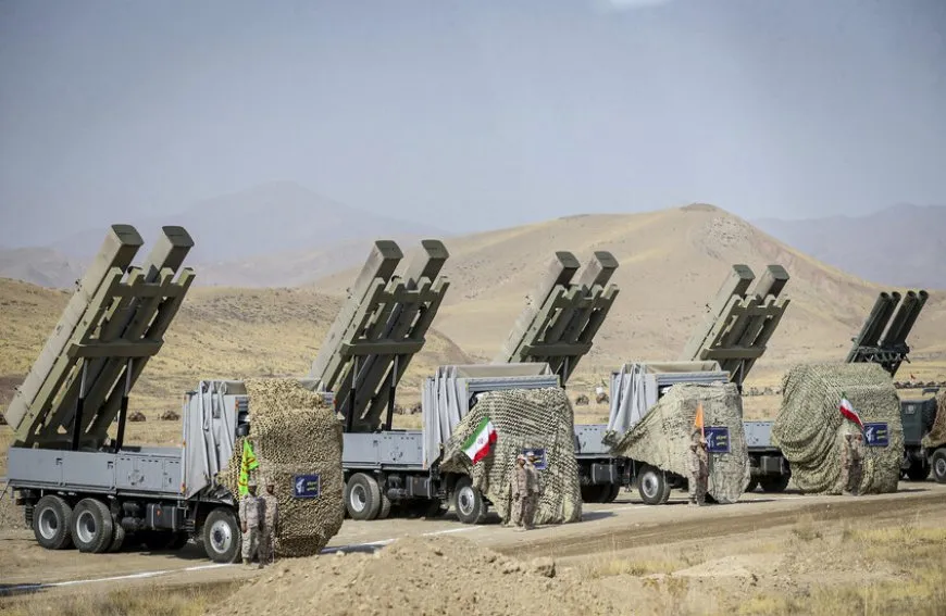 الحرس الثوري يهاجم بنى تحتية عسكرية أمريكية بالخليج