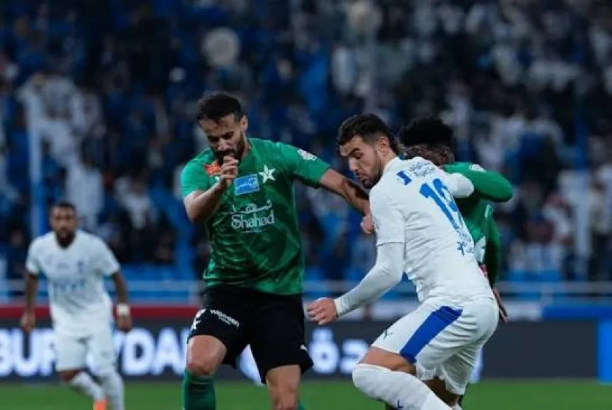 الهلال يمطر شباك النجمة برباعية ويواصل مطاردة صدارة روشن