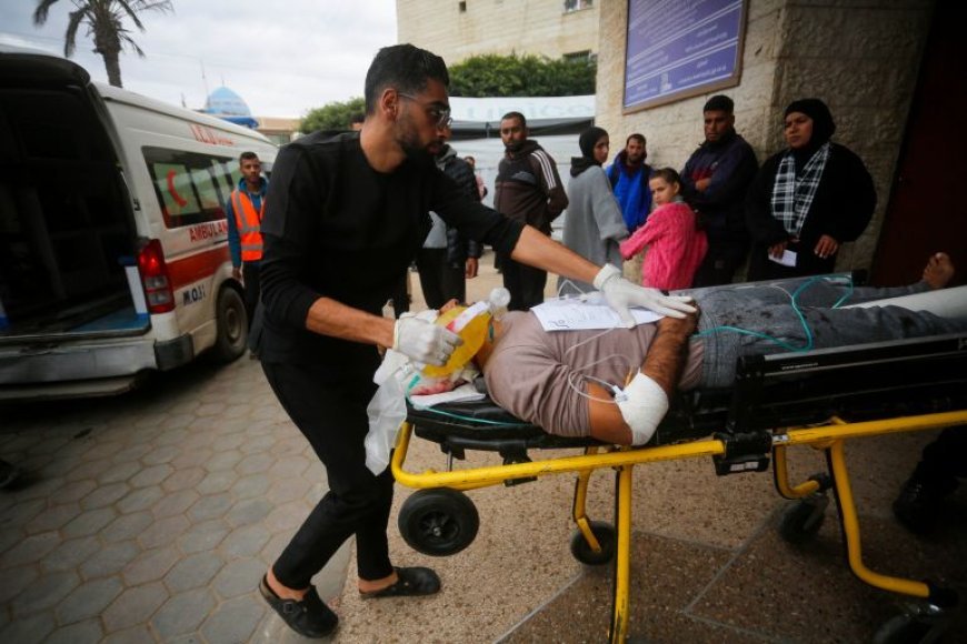 عاجل مستشفيات غزة: 6 شهداء جراء غارات إسرائيلية على مدينة غزة والنصيرات