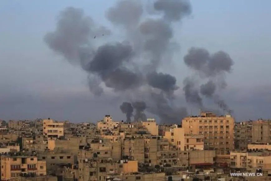 غارات جوية وقصف مدفعي على قطاع غزة واعتقالات في طولكرم