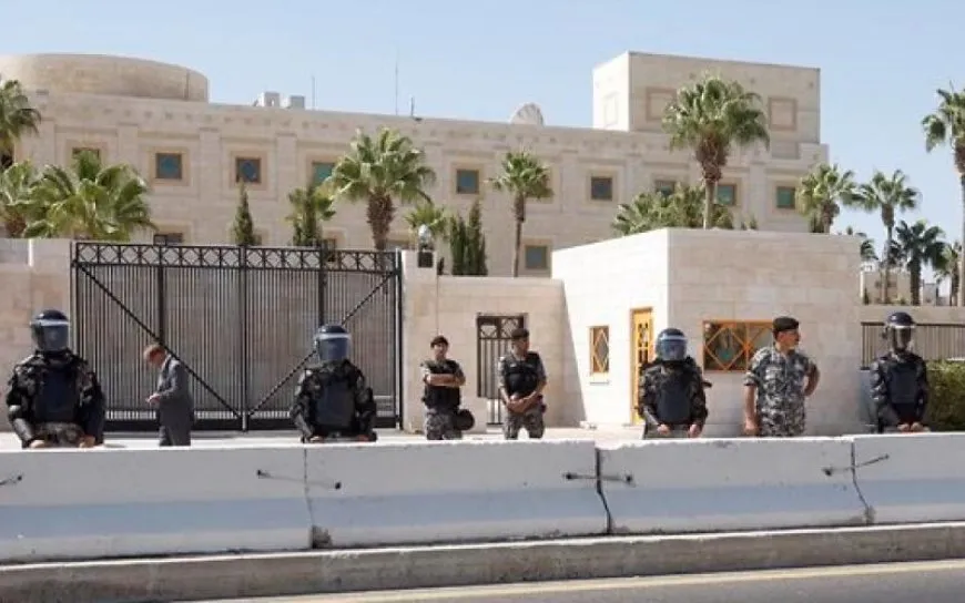 الخارجية الأمريكية تعلق خدمات سفارتها في الأردن وتوجه تحذيراً عاجلاً