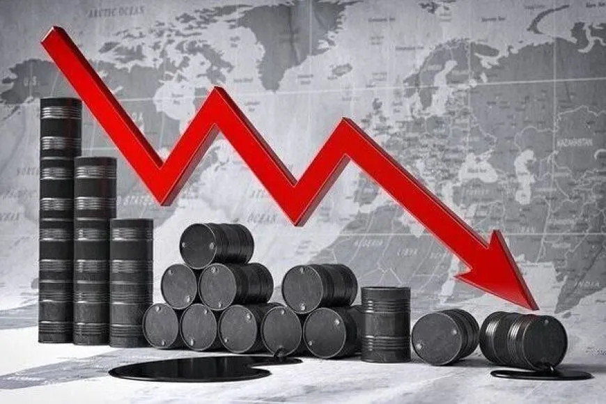أسعار النفط تنخفض عالمياً وسط تقارير عن مقترح أمريكي لإيران
