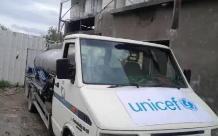 اليونيسف تهاجم الاحتلال بعد استشهاد سائقين في استهداف لشاحنات مياه بغزة