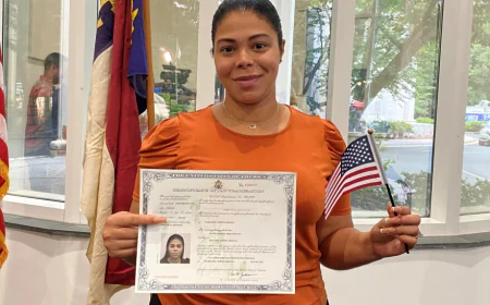 مساع أمريكية لتجريد مئات المولودين في الخارج من الجنسية