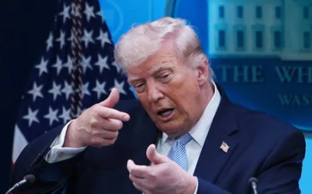 ترامب يوجه بفرض حصار مطول على إيران لإجبارها على الاستسلام النووي