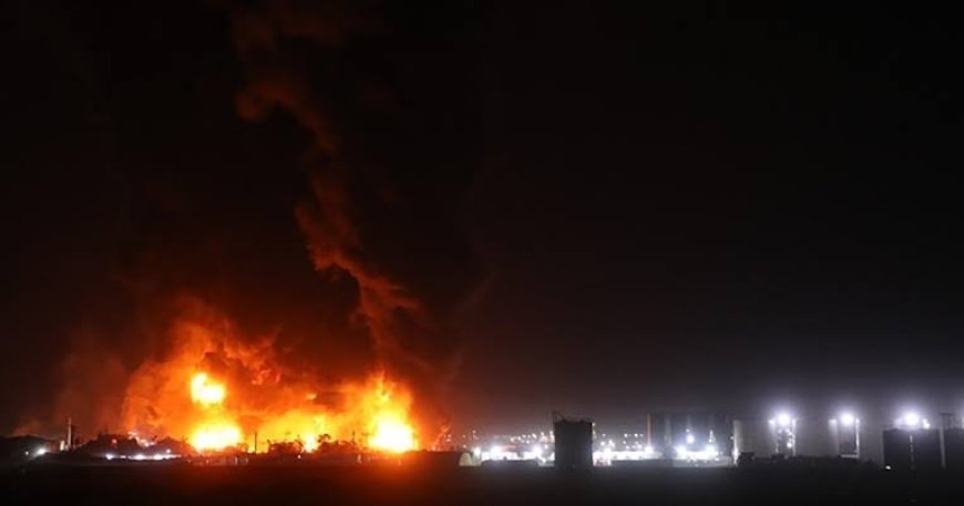 عاجل الكويت استهداف مصفاة ميناء الأحمدي بطائرات مسيرة وحرائق بالموقع