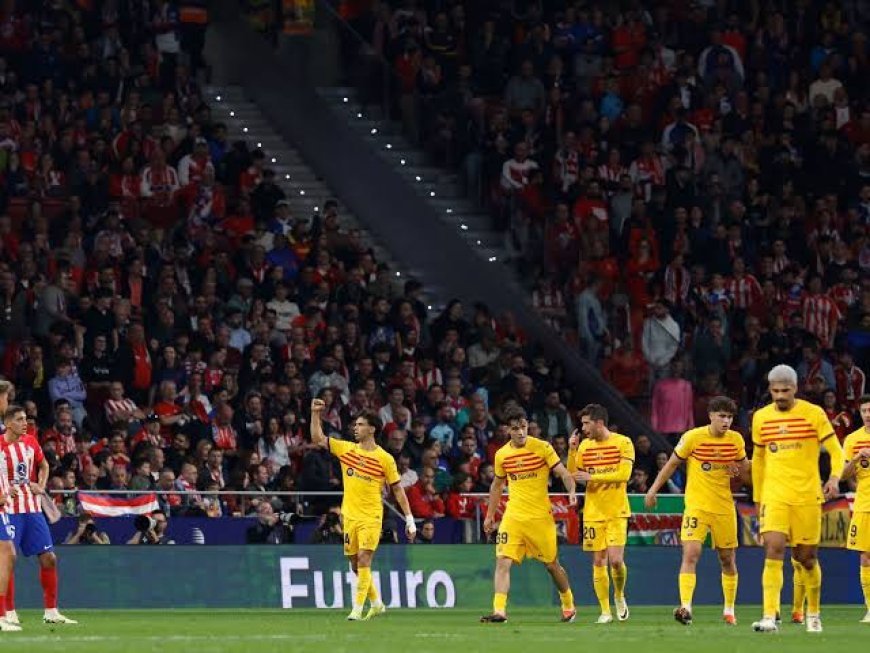 برشلونة يهزم أتلتيكو مدريد ويقترب من حسم لقب الدوري الإسباني