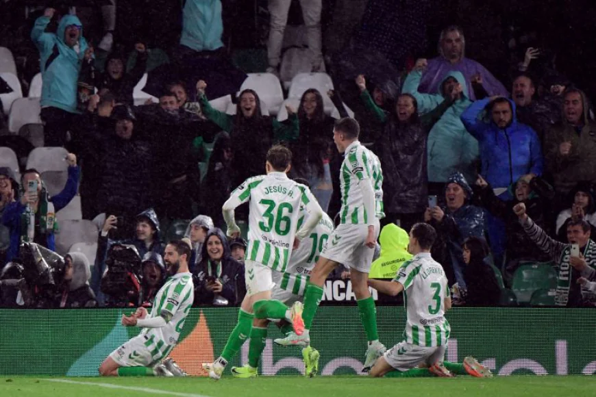 ريال مدريد في مهمة صعبة أمام ريال بيتيس الليلة: الملكي يرفع شعار 'لا بديل عن الفوز'