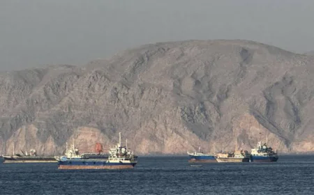 الاتفاق الإيراني ومضيق هرمز يتصدران المشهد بعد كشف بنود مسودة التفاهم الجديدة