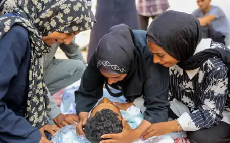 مصادر طبية: 12 شهيداً بنيران الاحتلال في غزة منذ الفجر