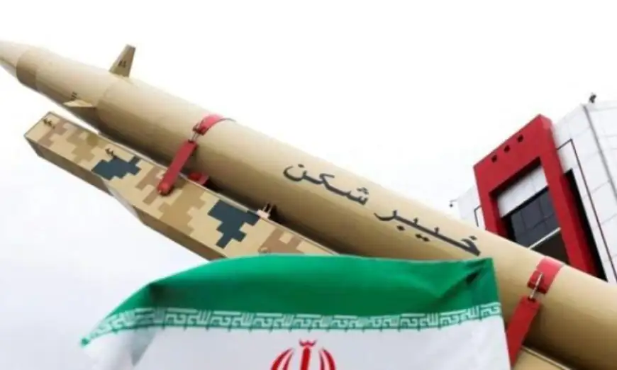 صاروخ إيراني دقيق ورخيص يربك الدفاعات الجوية الأمريكية