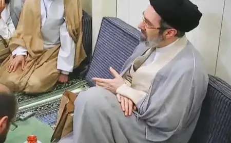 خامنئي يعيد هيكلة الجيش والحرس الثوري الإيراني بقرارات جديدة