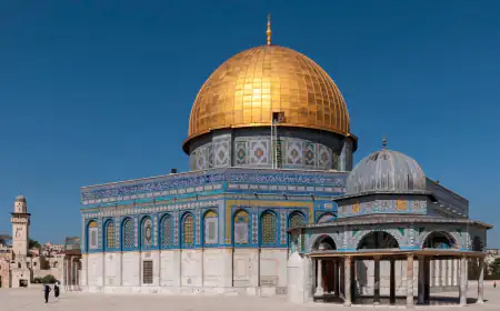 رجاء بن حيوة الفلسطيني وهندسة الهوية البصرية الإسلامية