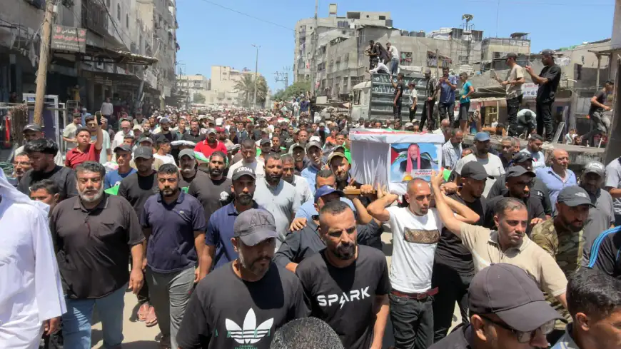 تشييع 112 شهيداً في أكبر جنازة بتاريخ القضية الفلسطينية بغزة