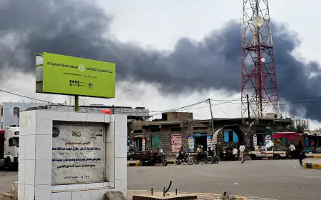 سيطرة الحوثيين على المخا تضع باب المندب في مرمى النيران