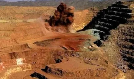 انهيار منجم ذهب في السودان الآن يودي بحياة 82 شخصًا