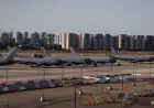 مضيق هرمز.. تعزيزات أمريكية وإيران تعلن السيطرة