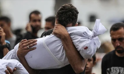 عاجل: ثلاثة شهداء في غارات الاحتلال على غزة منذ الصباح